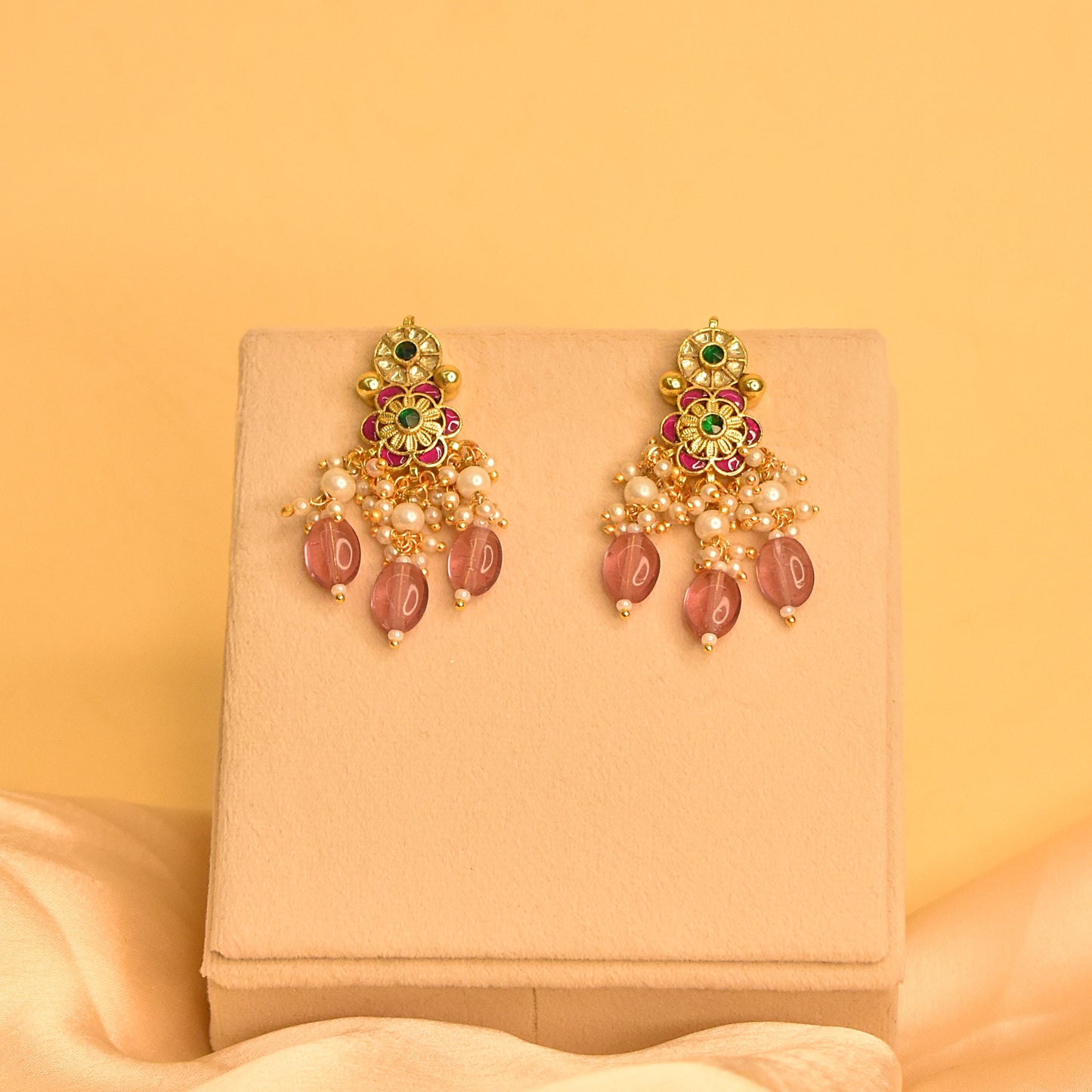 Gulabi Noor Necklace Set