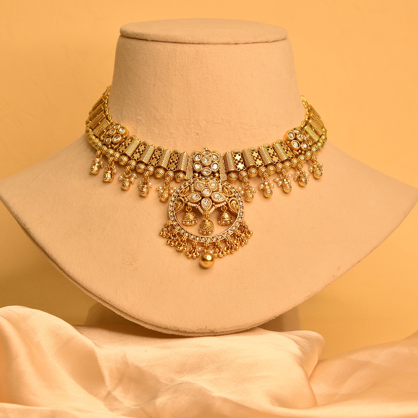 Swarnika Necklace Set
