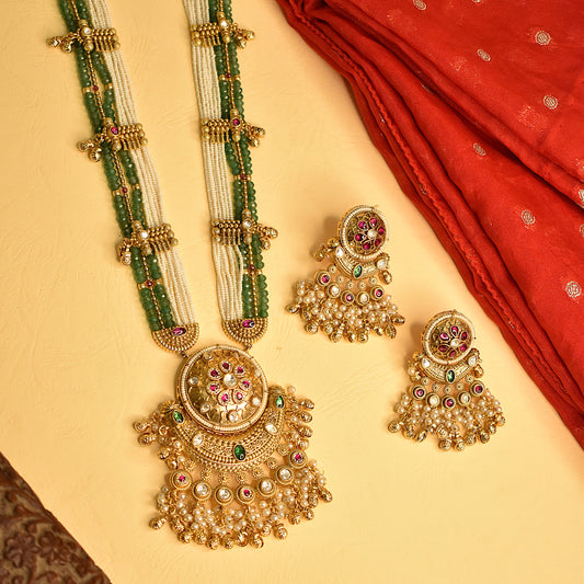 Anahita Necklace Set
