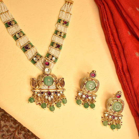 Verdant Necklace Set