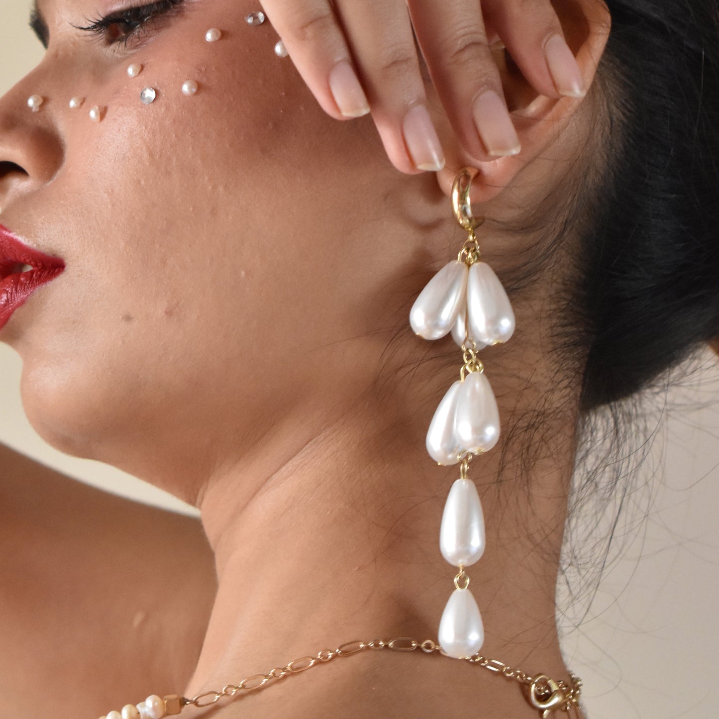 Esme Pearl Danglers